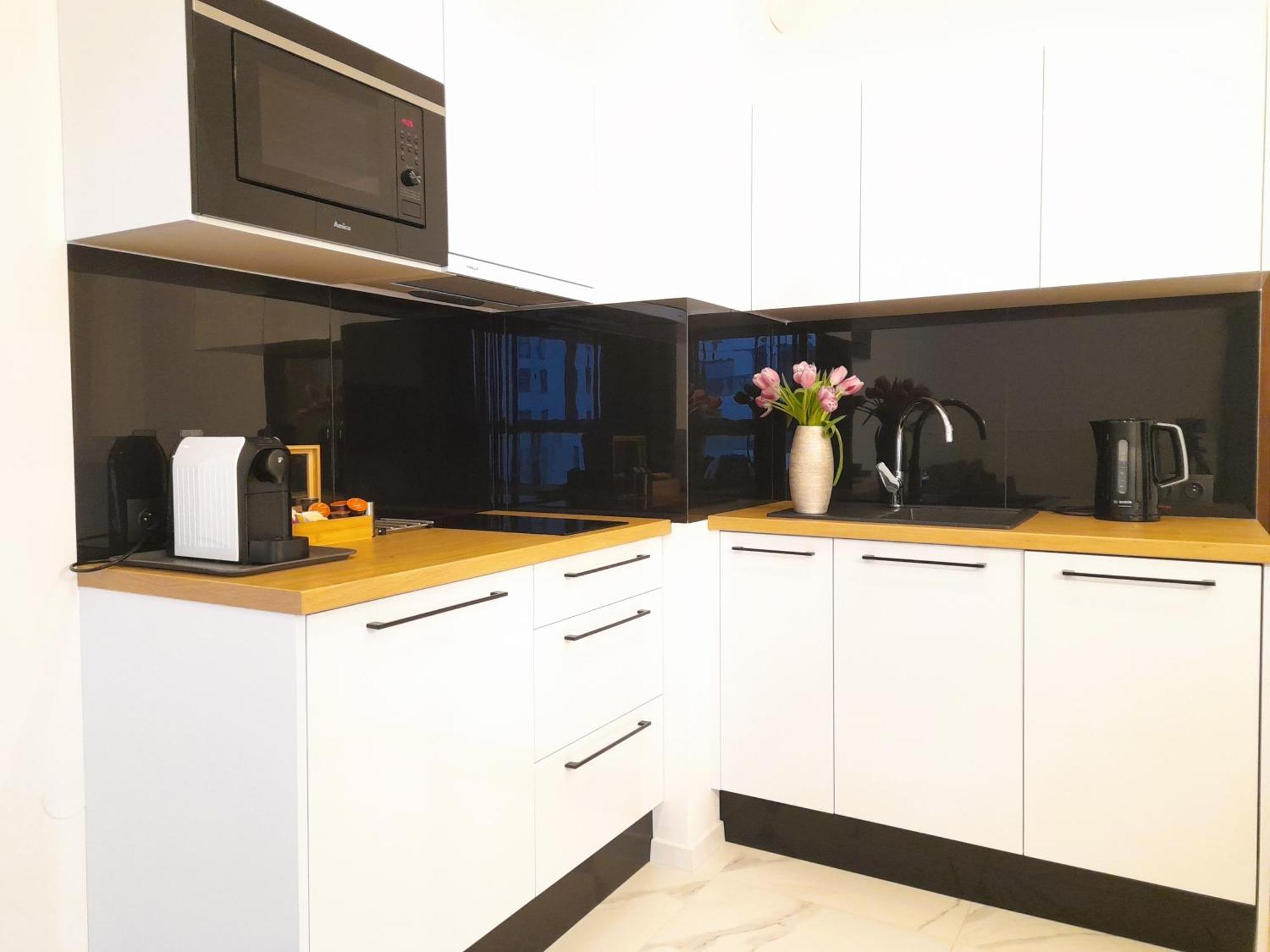 ורשה Vista Residence Wola מראה חיצוני תמונה